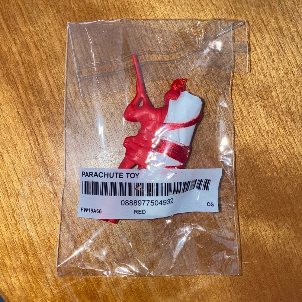 NWT ❤️ SUPREME PARACHUTE TOY